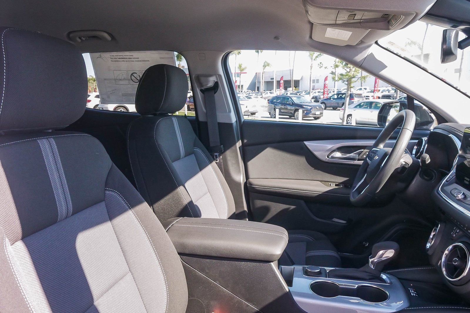 New 2025 Chevrolet Blazer LT w/ Convenience Package image 16