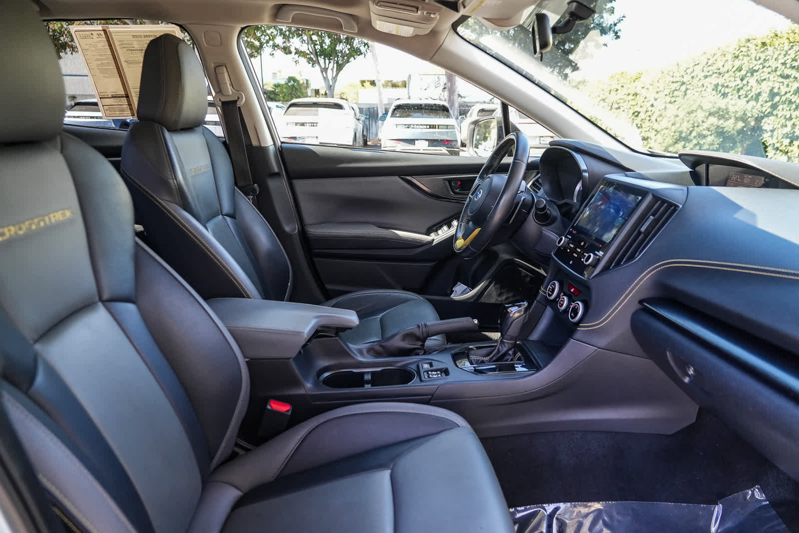 Used 2021 Subaru Crosstrek 2.5i Sport w/ Moonroof Package AWD/4WD image 17