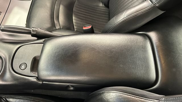Used 1998 Chevrolet Corvette Coupe w/ Roof Pkg RWD image 24