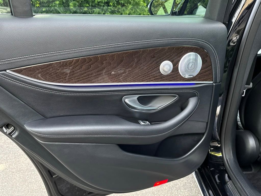 Used 2020 Mercedes-Benz E 450 4MATIC Sedan w/ Parking Assistance Package image 24