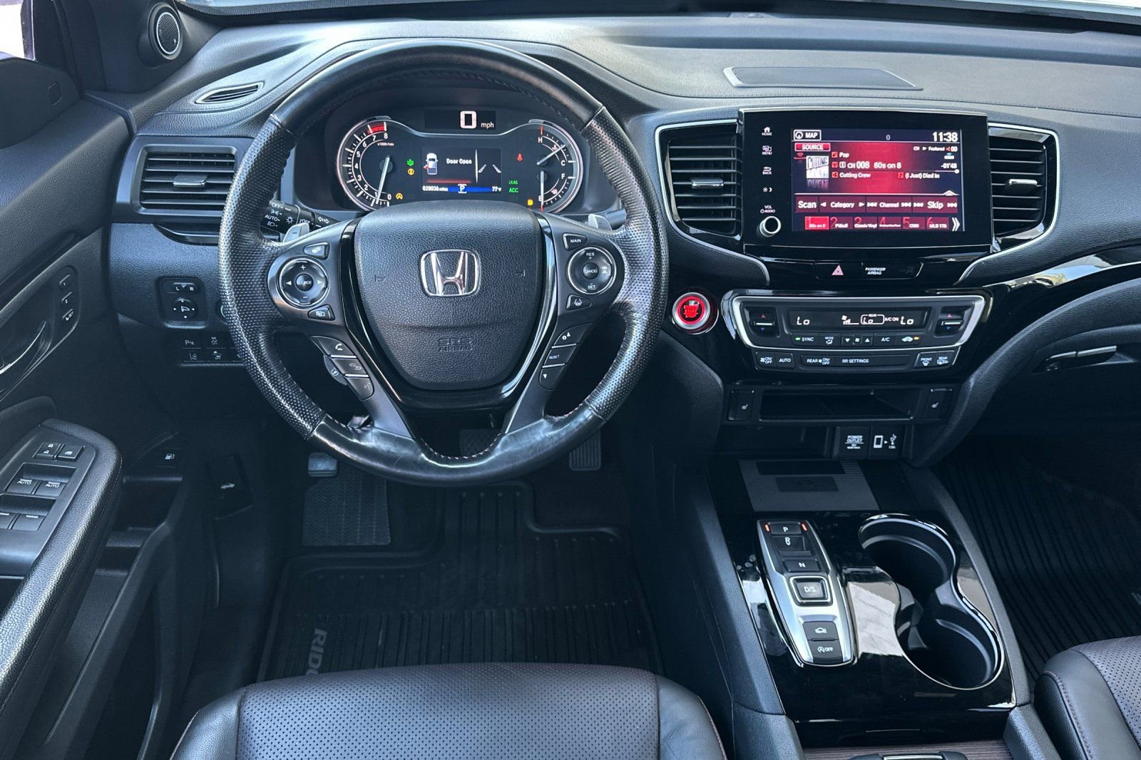 Used 2023 Honda Ridgeline Black Edition image 15