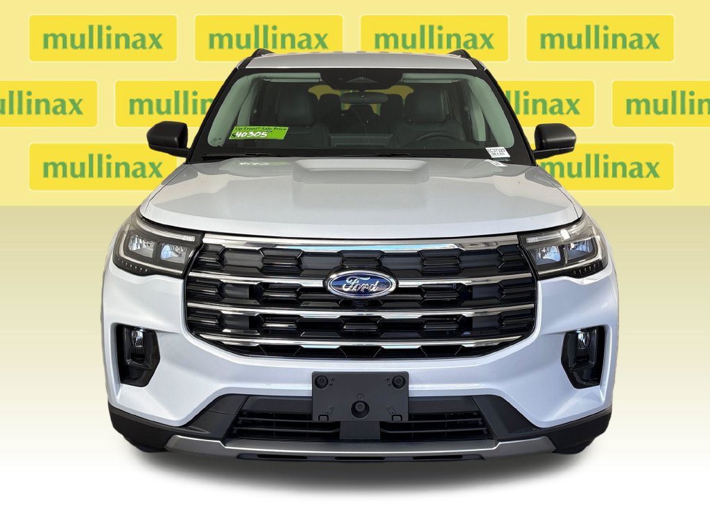 New 2026 Ford Explorer Active w/ Active Comfort Package RWD image 15
