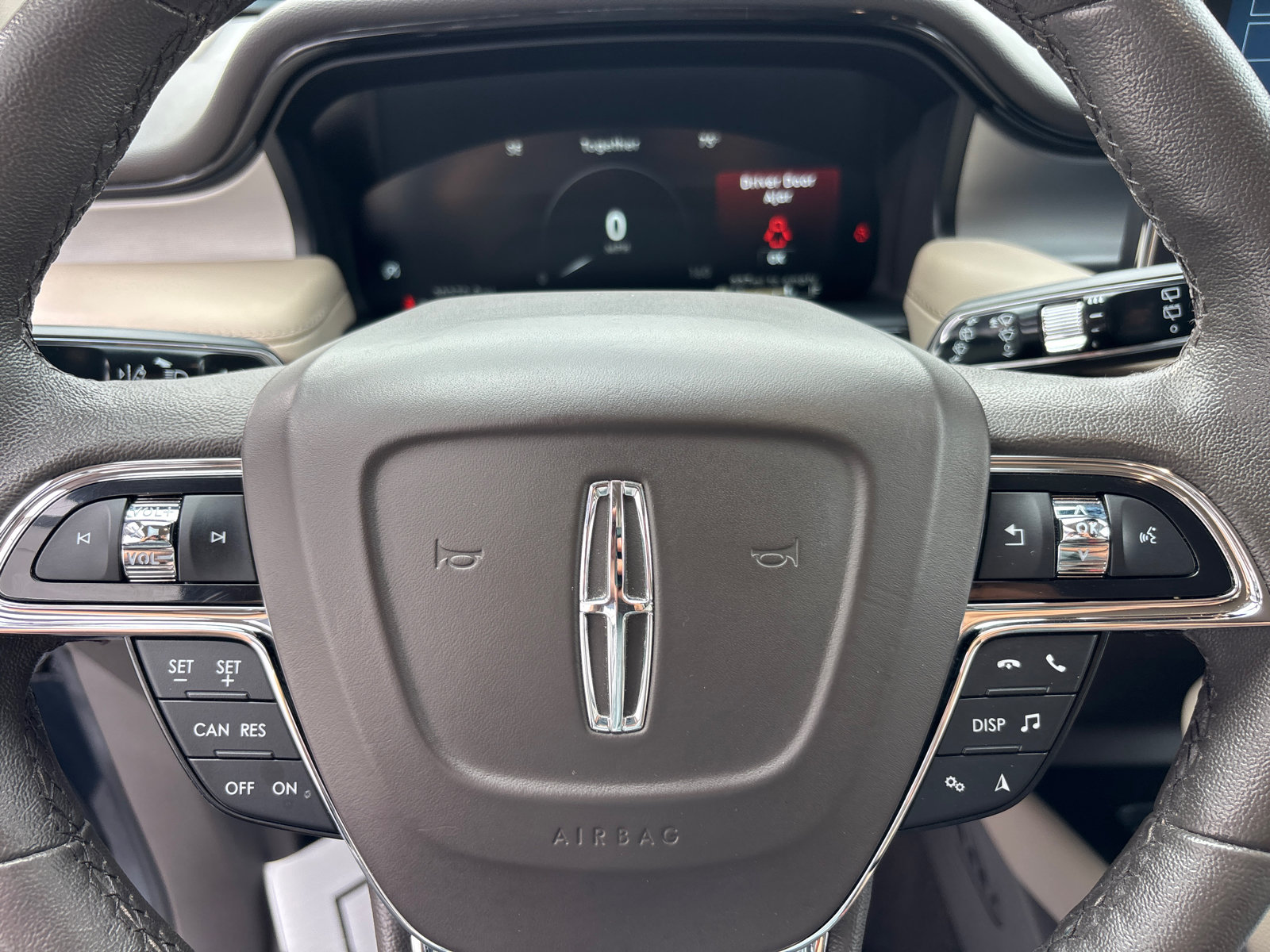 Certified 2023 Lincoln Nautilus AWD w/ Premium Package image 16