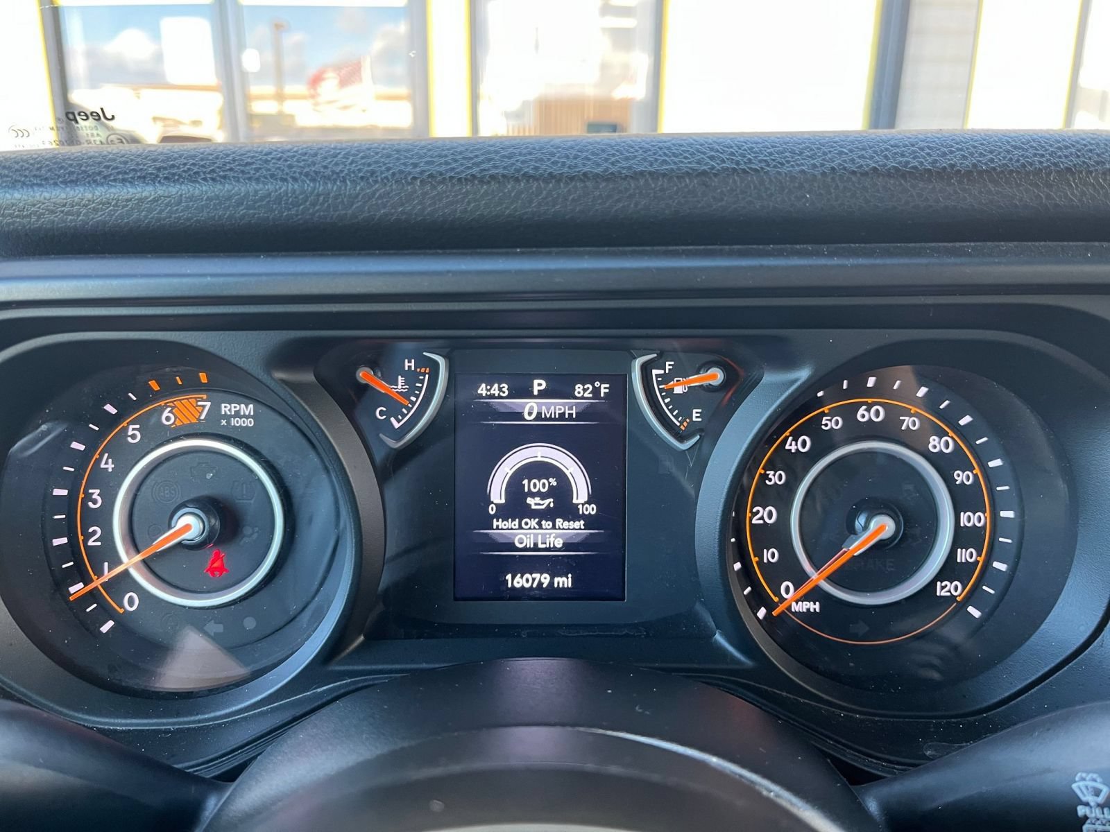 Used 2025 Jeep Wrangler Unlimited Sport AWD/4WD image 40
