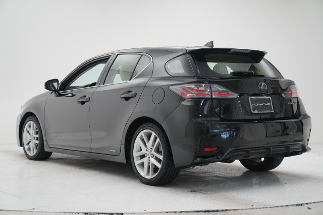 Used 2017 Lexus CT 200h w/ Seat Comfort Package FWD image 11