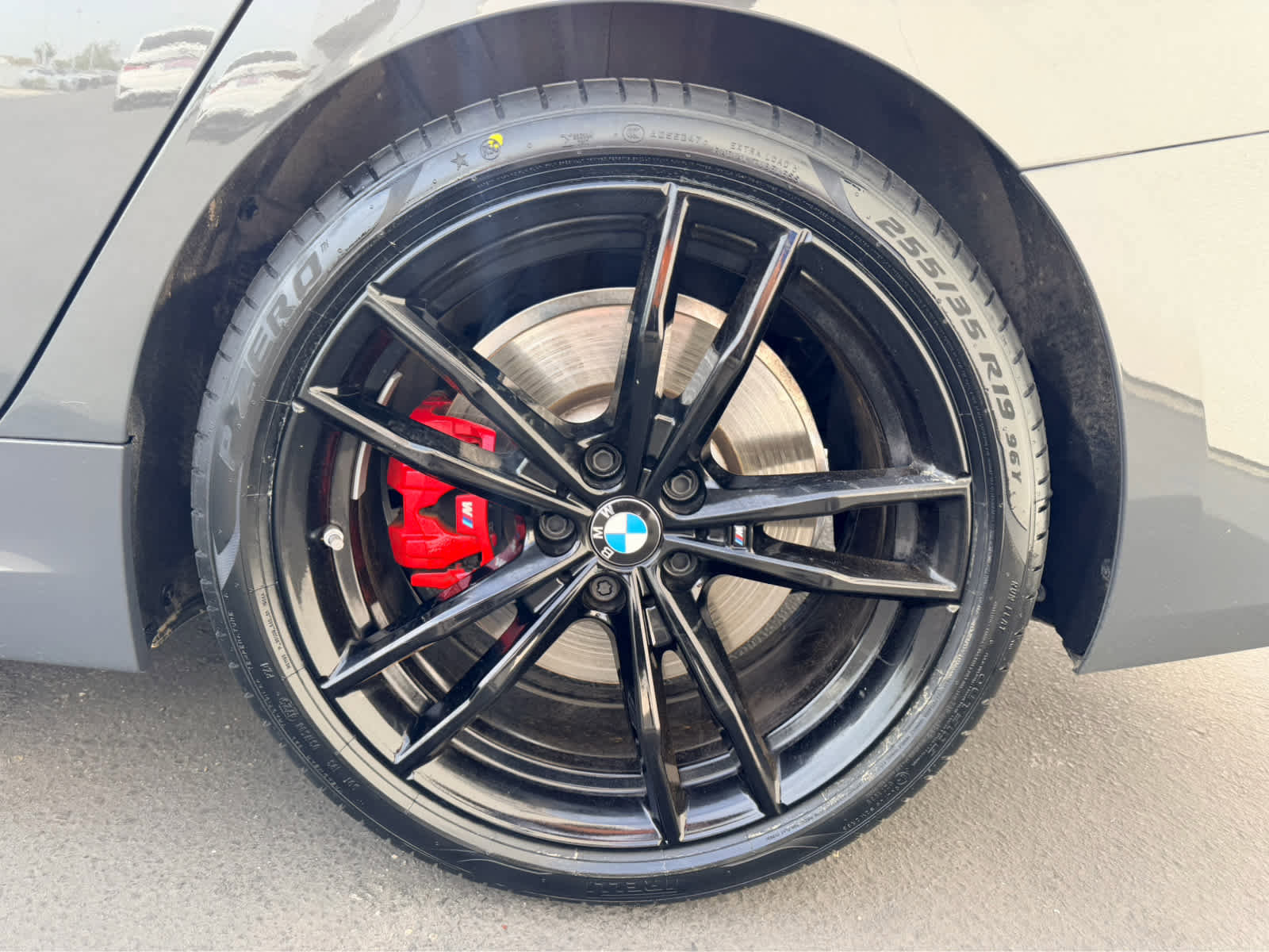 Used 2024 BMW 330i Sedan w/ M Sport Package image 11