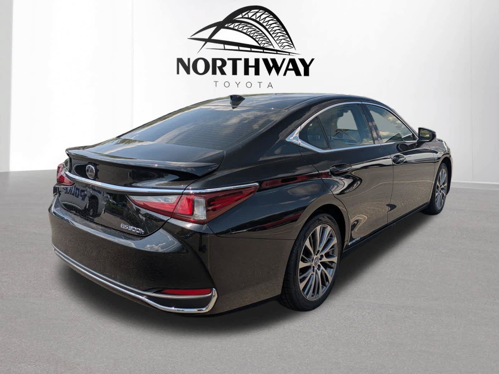 Used 2019 Lexus ES 300h w/ Premium Package FWD image 3