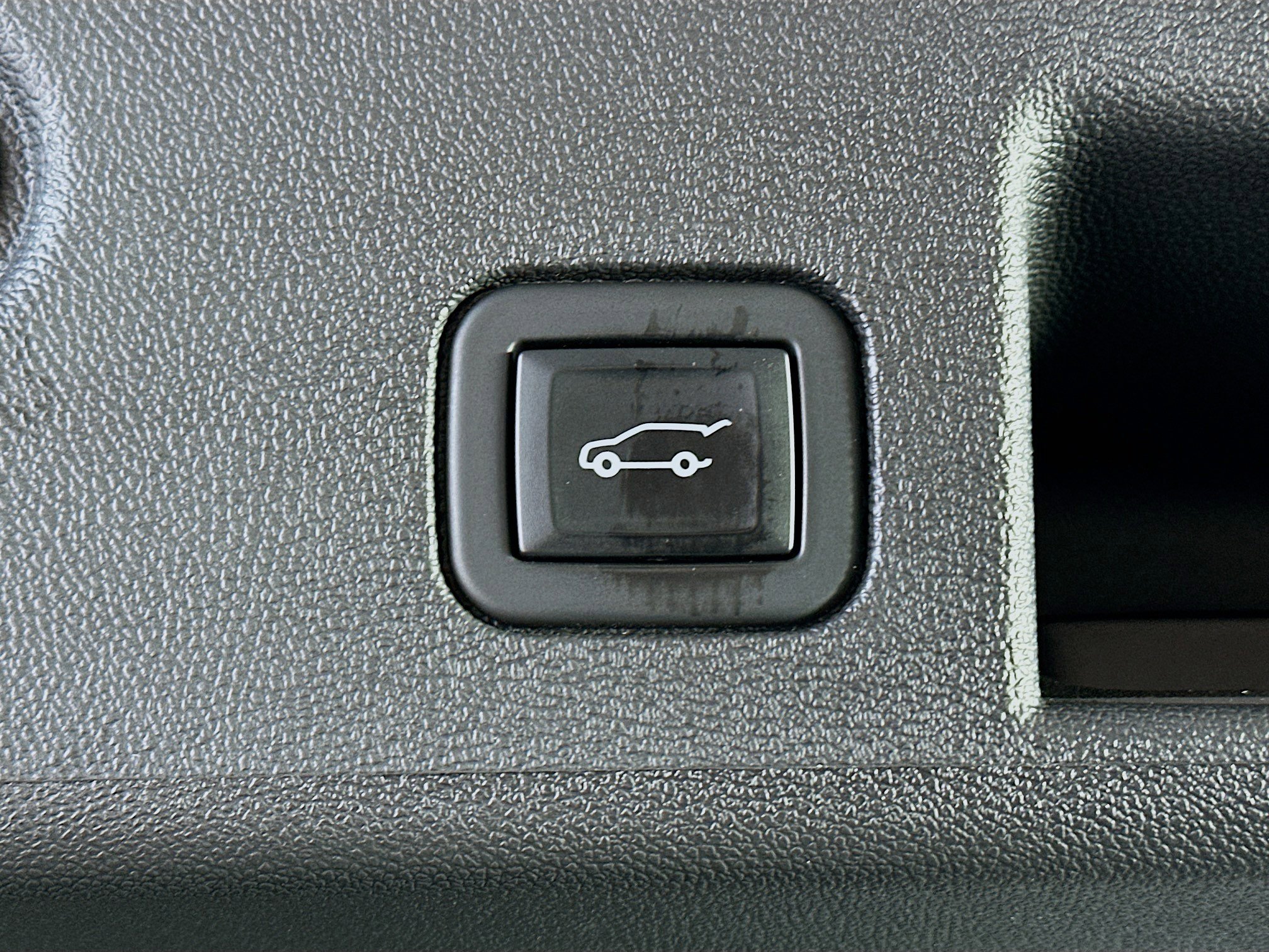 Used 2022 Chevrolet Equinox LT image 29