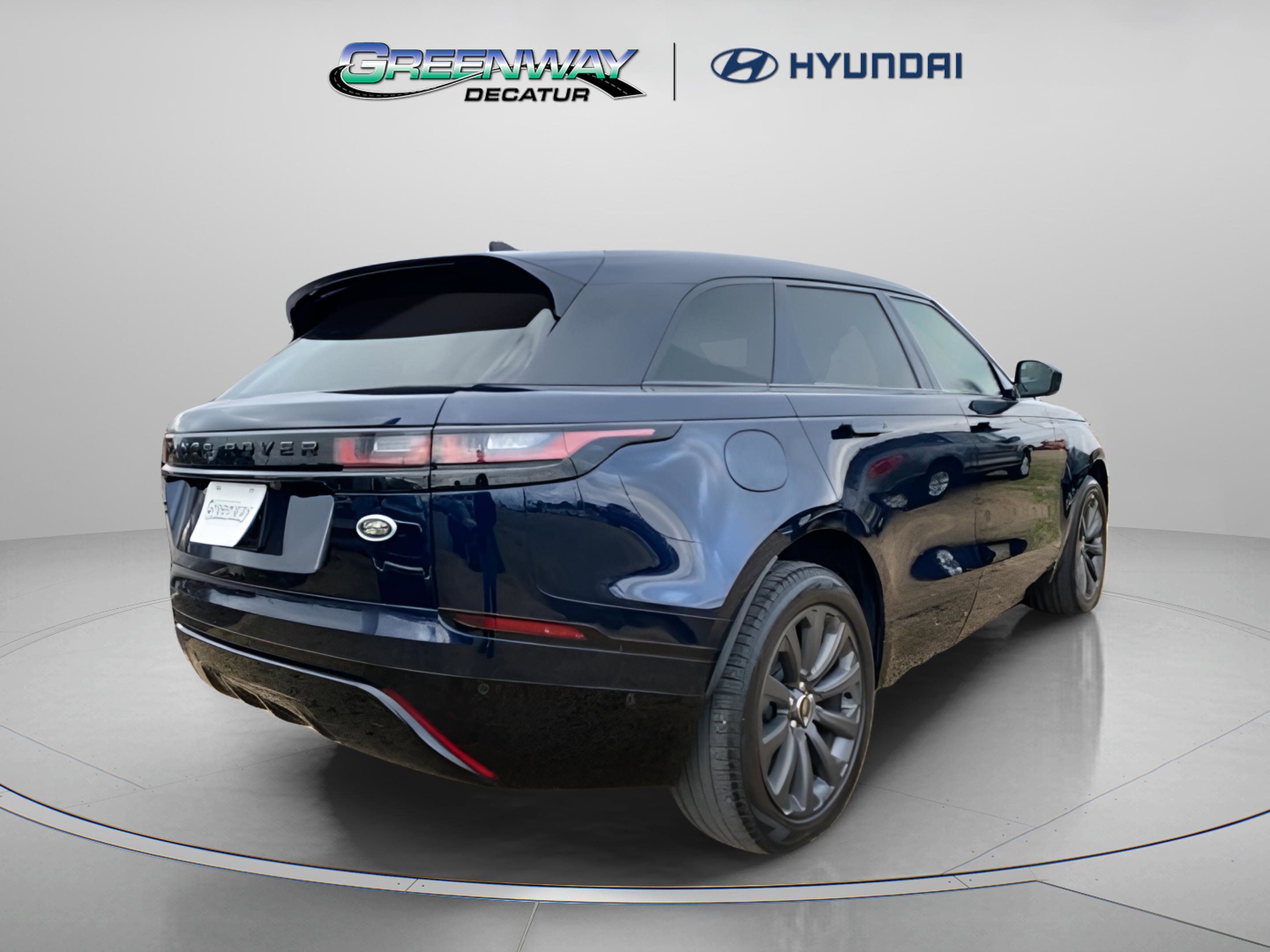 Used 2021 Land Rover Range Rover Velar R-Dynamic S image 6