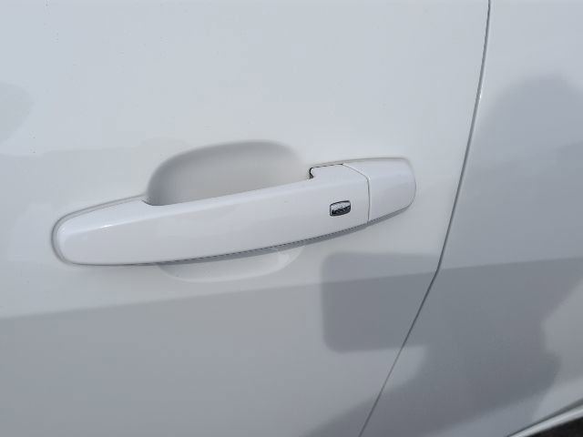 Used 2024 Chevrolet Malibu LT w/ Sport Edition FWD image 16