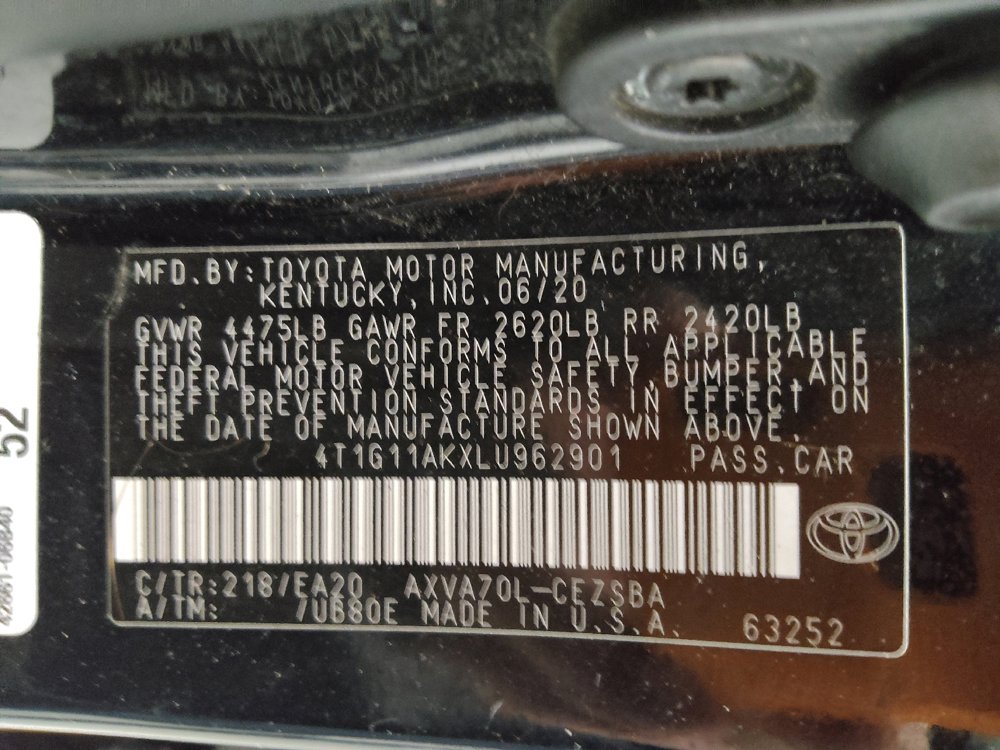 Used 2020 Toyota Camry SE image 33