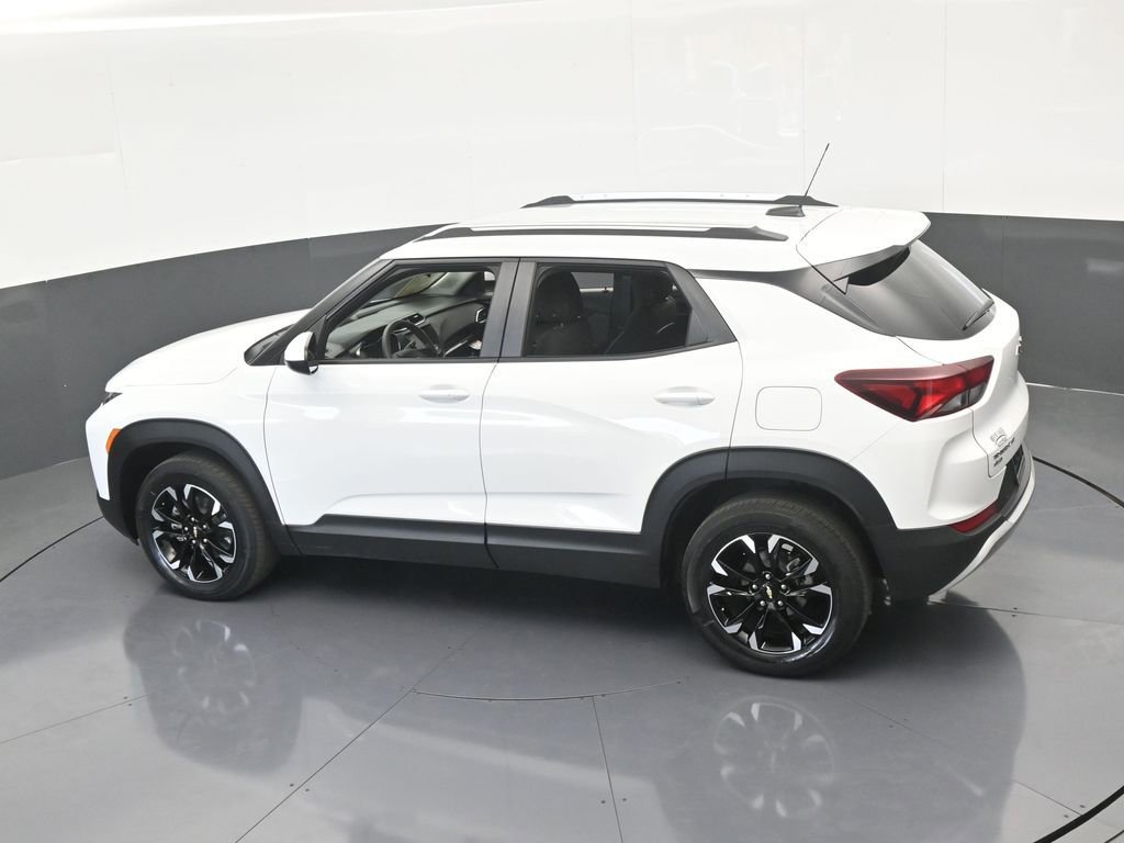 Used 2022 Chevrolet TrailBlazer LT w/ Driver Confidence Package image 41