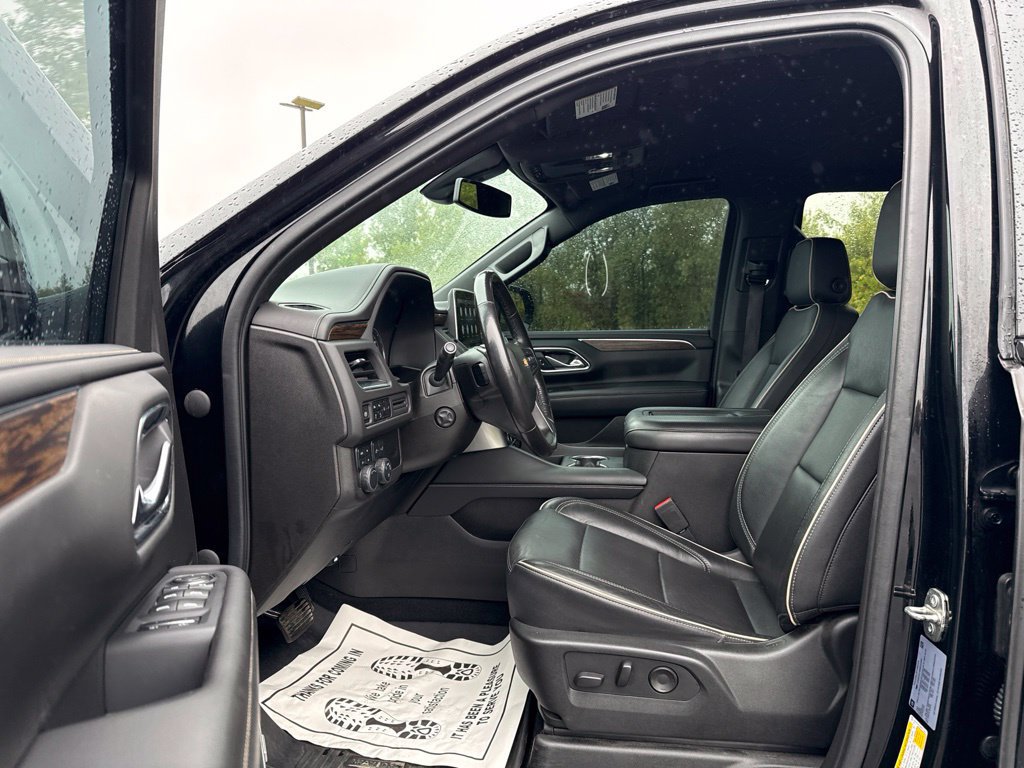 Used 2021 Chevrolet Tahoe Premier AWD/4WD image 26
