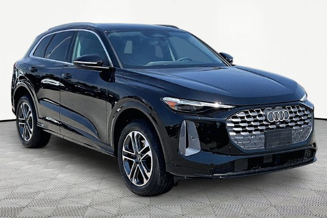 New 2026 Audi Q5 Premium Plus AWD/4WD image 11