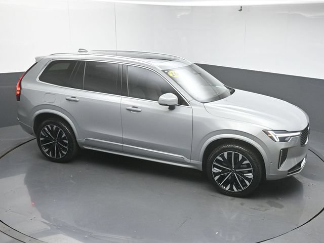 Used 2026 Volvo XC90 B6 Plus w/ Protection Package Premier AWD/4WD image 42