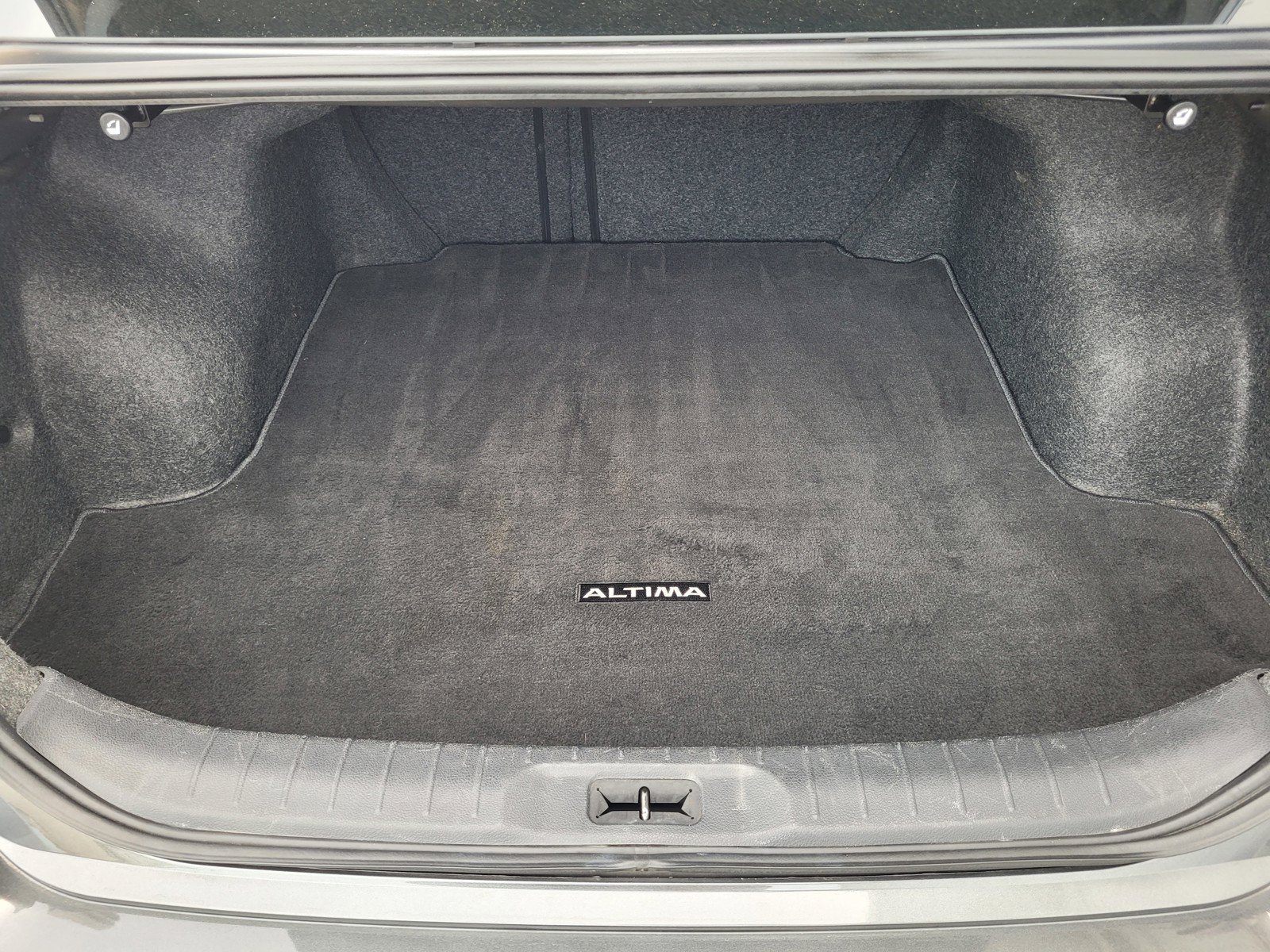 Certified 2020 Nissan Altima 2.5 S FWD image 19