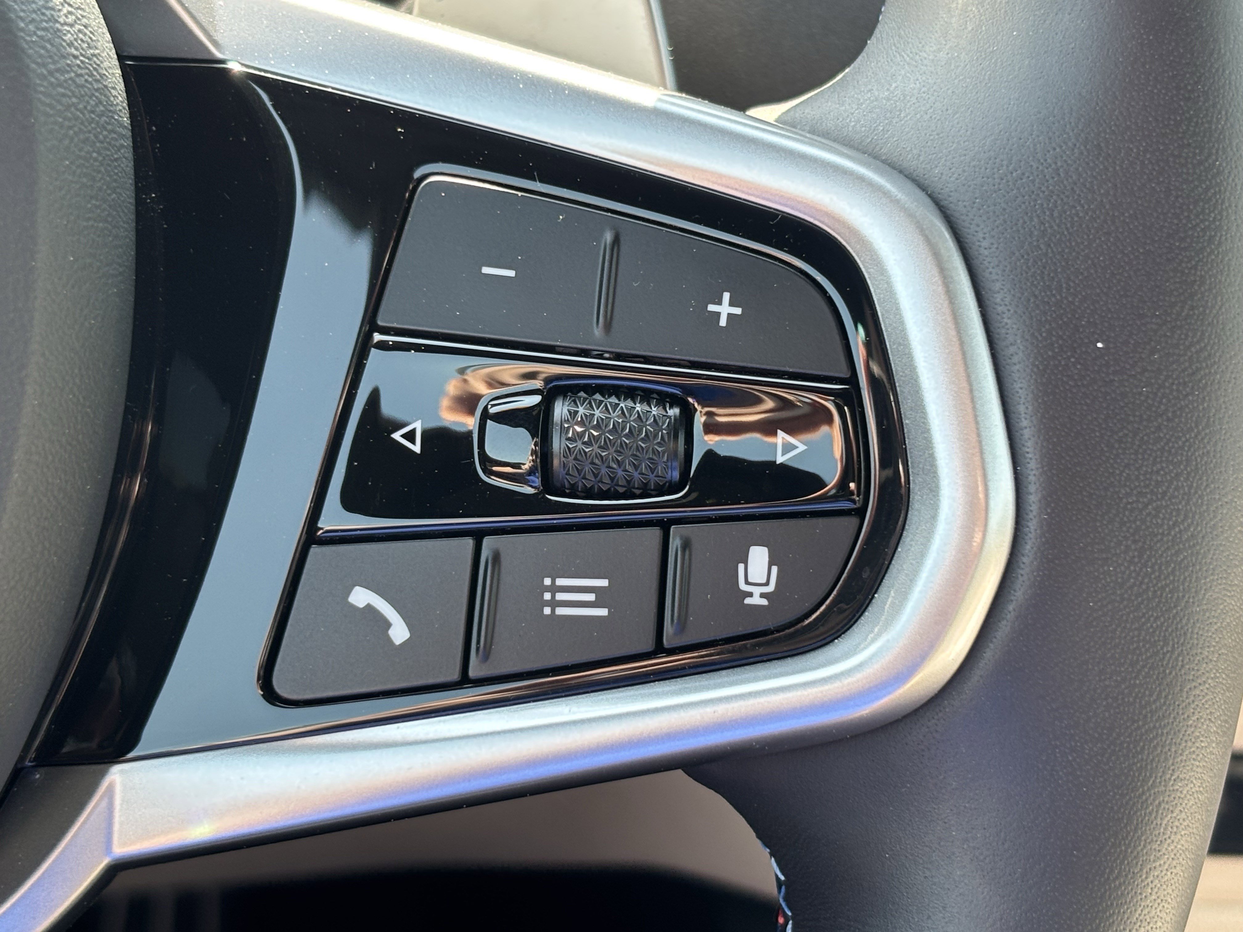 Certified 2026 BMW M440i Coupe image 20