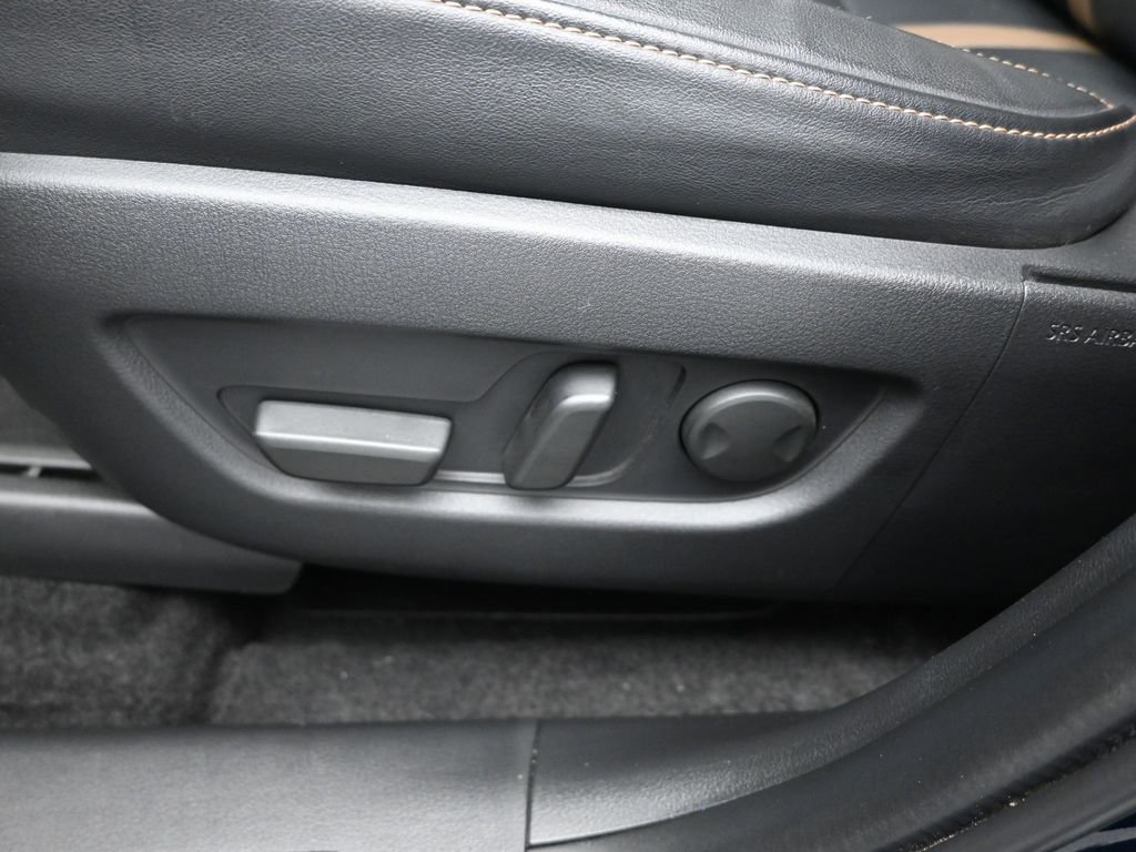 Used 2024 MAZDA CX-90 Plug-In Hybrid w/ Premium Plus image 10