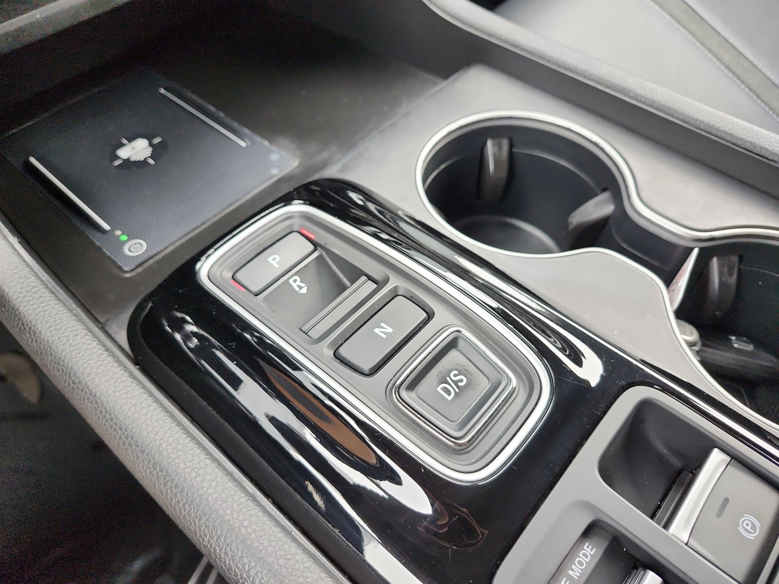 Used 2023 Honda Pilot Touring image 26
