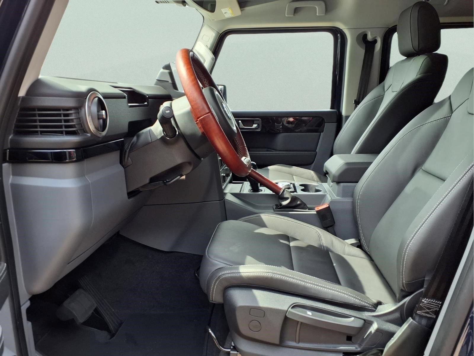 New 2026 INEOS Grenadier Station Wagon AWD/4WD image 9