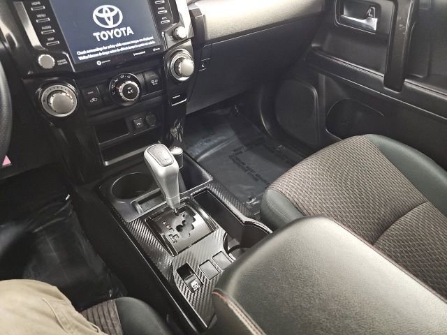 Used 2020 Toyota 4Runner TRD Off-Road image 22