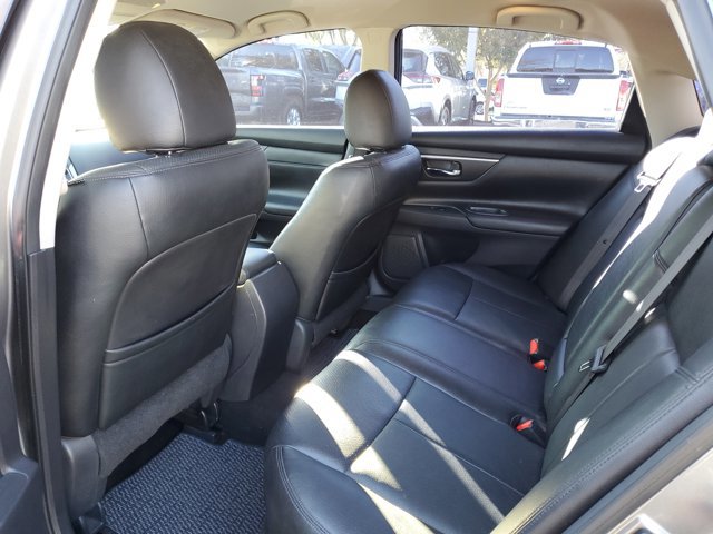 Used 2017 Nissan Altima 2.5 SR image 9