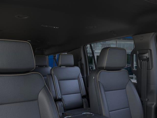 New 2025 Chevrolet Suburban Premier image 24