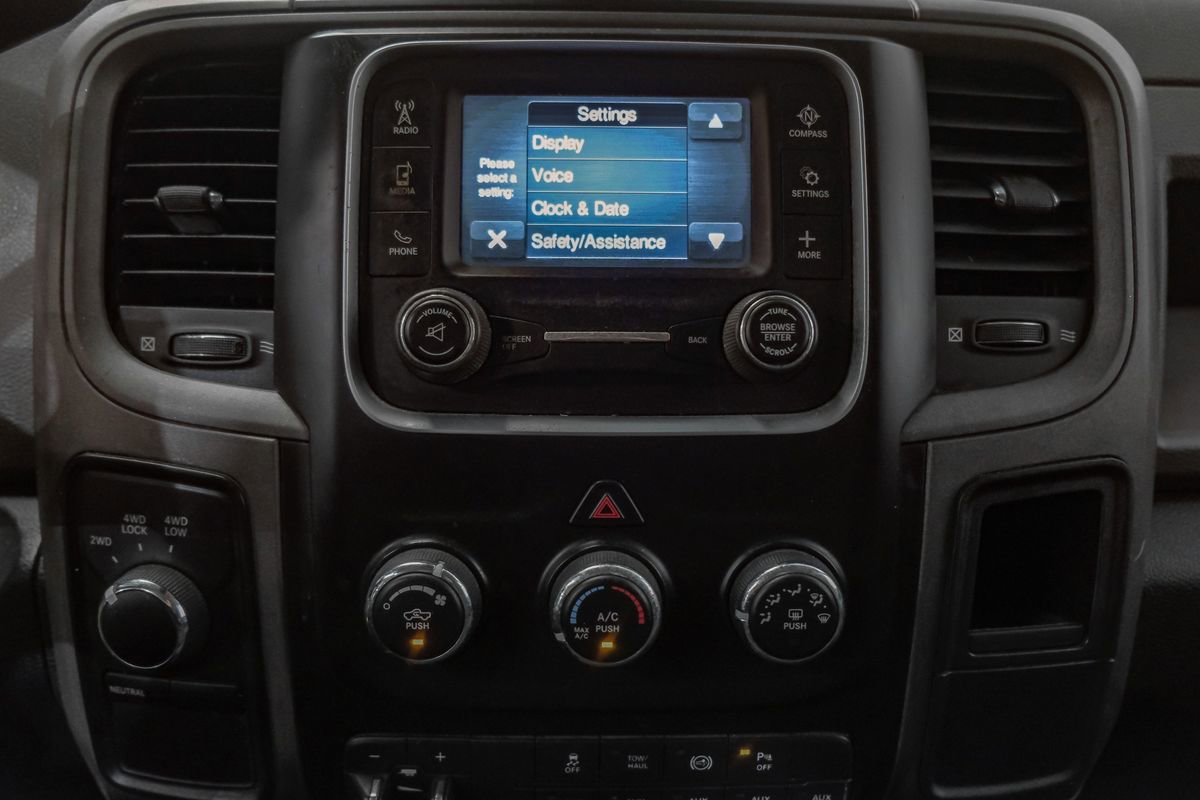 Used 2014 RAM 2500 Tradesman w/ Chrome Appearance Group AWD/4WD image 23