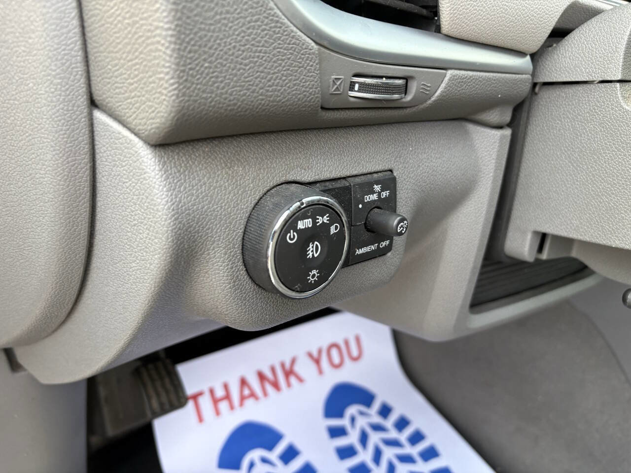 Used 2017 Chevrolet Traverse LT w/ Style and Technology Package image 29