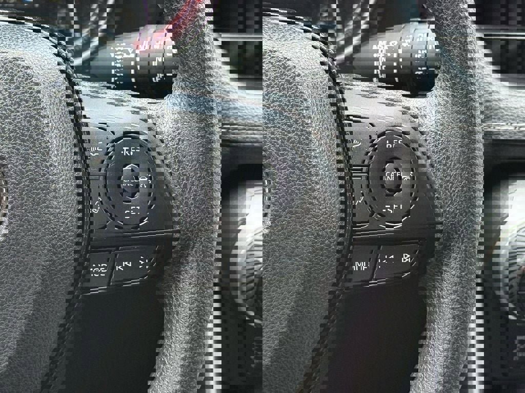 Used 2023 Toyota RAV4 XLE image 21