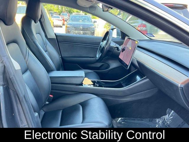 Used 2018 Tesla Model 3 Long Range RWD image 11