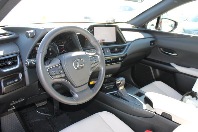 Certified 2024 Lexus UX 250h FWD image 12