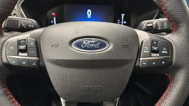 Used 2024 Ford Escape ST-Line w/ Tech Pack #1 AWD/4WD image 15