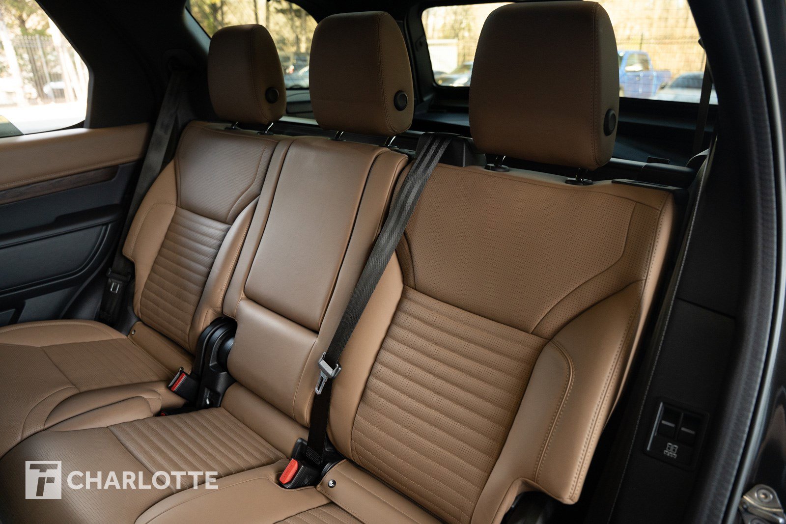 Used 2023 Land Rover Discovery HSE R-Dynamic image 29