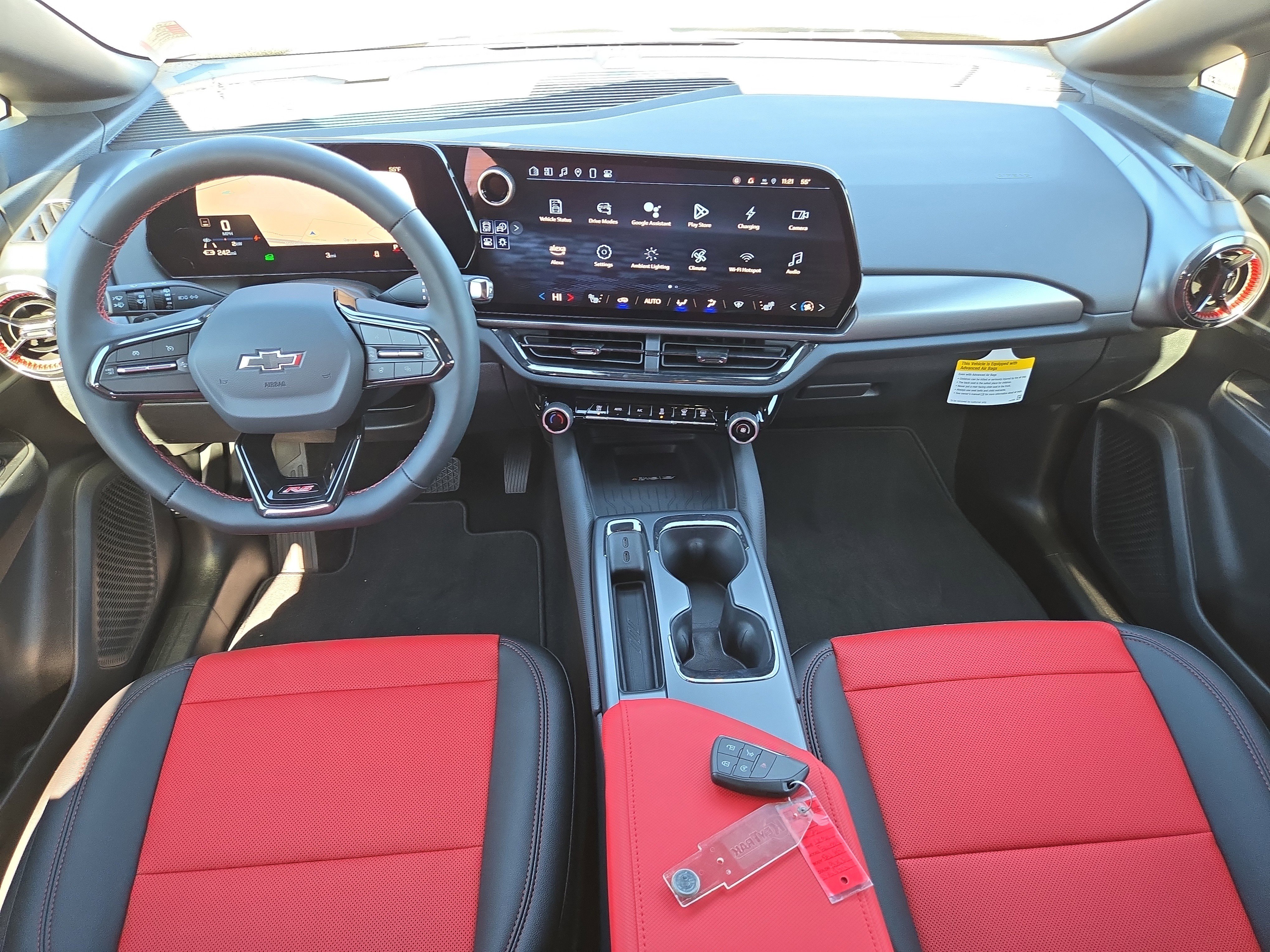 New 2025 Chevrolet Equinox EV RS image 18