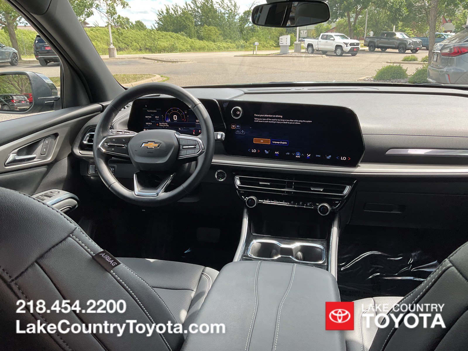 Used 2026 Chevrolet Traverse LT AWD/4WD image 19