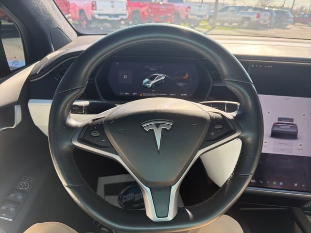 Used 2018 Tesla Model X 100D image 13