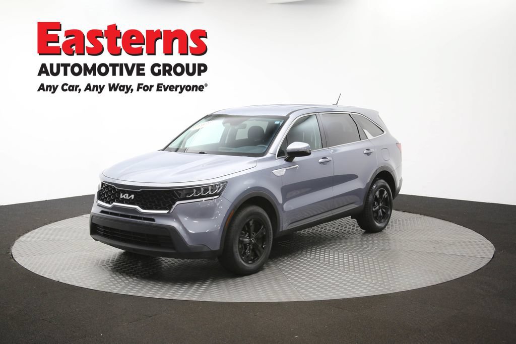 Used 2023 Kia Sorento LX AWD/4WD image 55