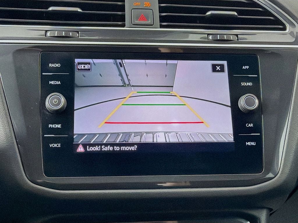 Used 2023 Volkswagen Tiguan SE FWD image 13