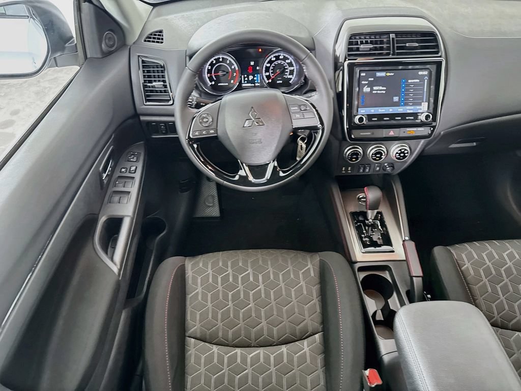 New 2027 Mitsubishi Outlander Sport LE AWD/4WD image 21