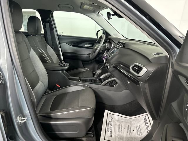 Used 2023 Chevrolet TrailBlazer LS image 28