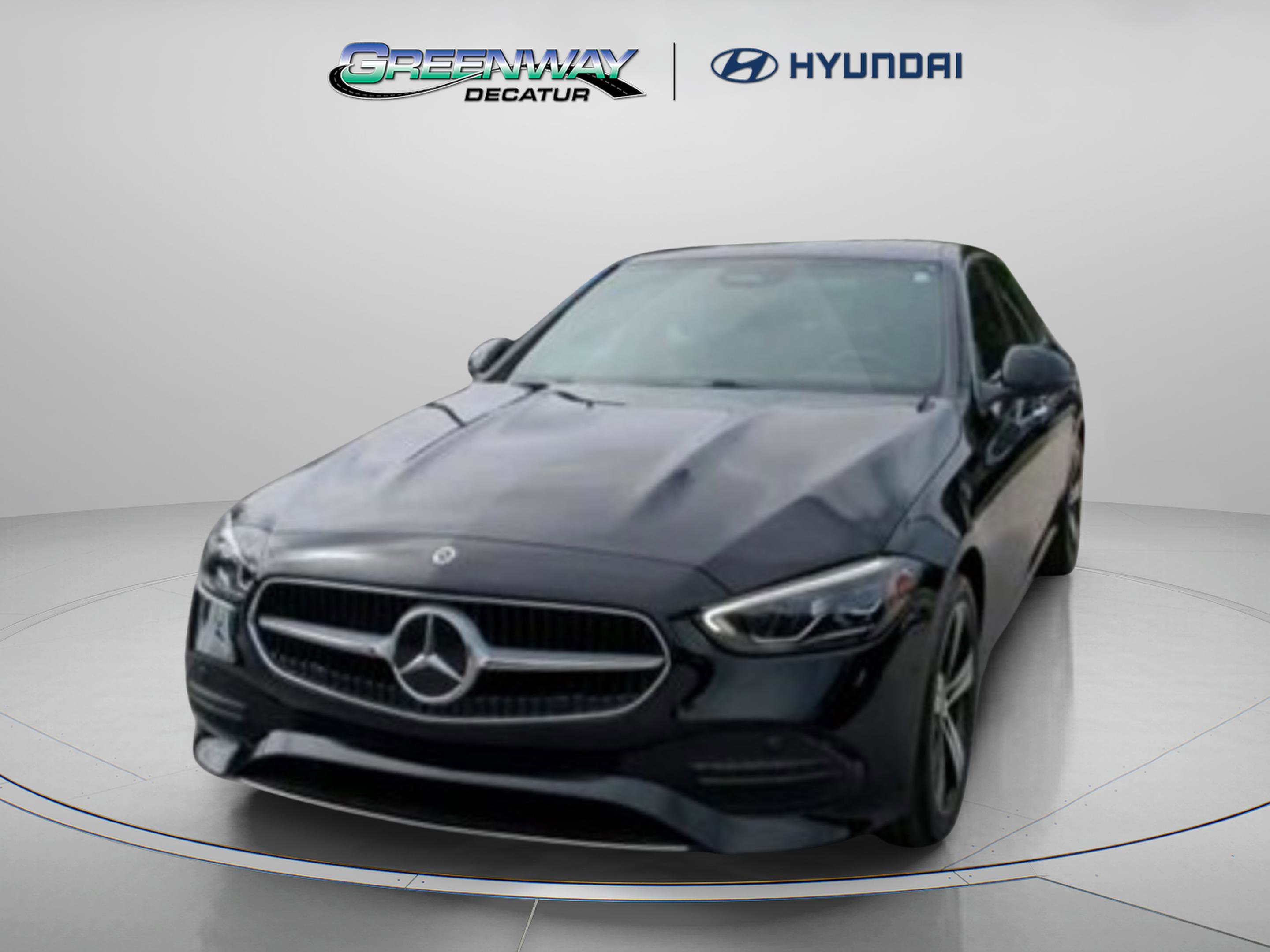 Used 2025 Mercedes-Benz C 300 Sedan image 7