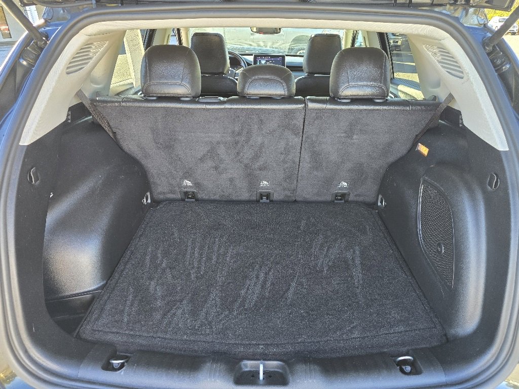 Used 2022 Jeep Compass Trailhawk w/ Sun and Sound Group image 26