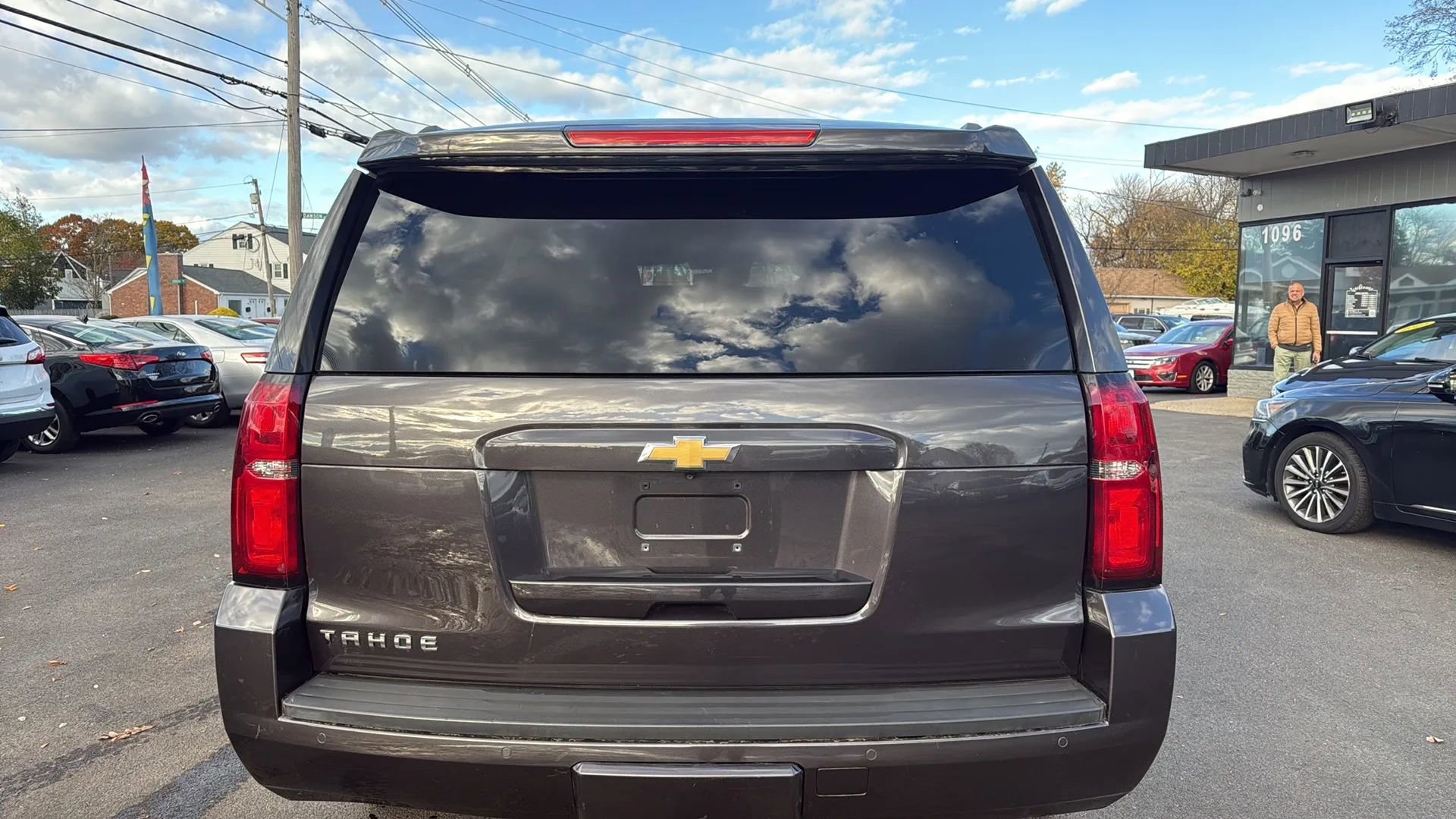 Used 2016 Chevrolet Tahoe LT image 6