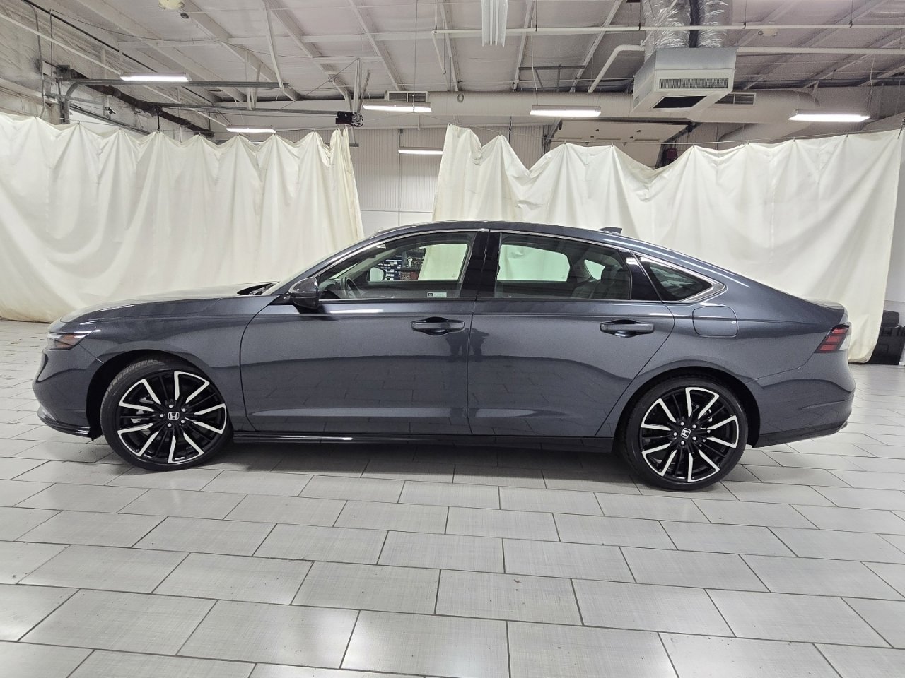 Used 2024 Honda Accord Touring image 15