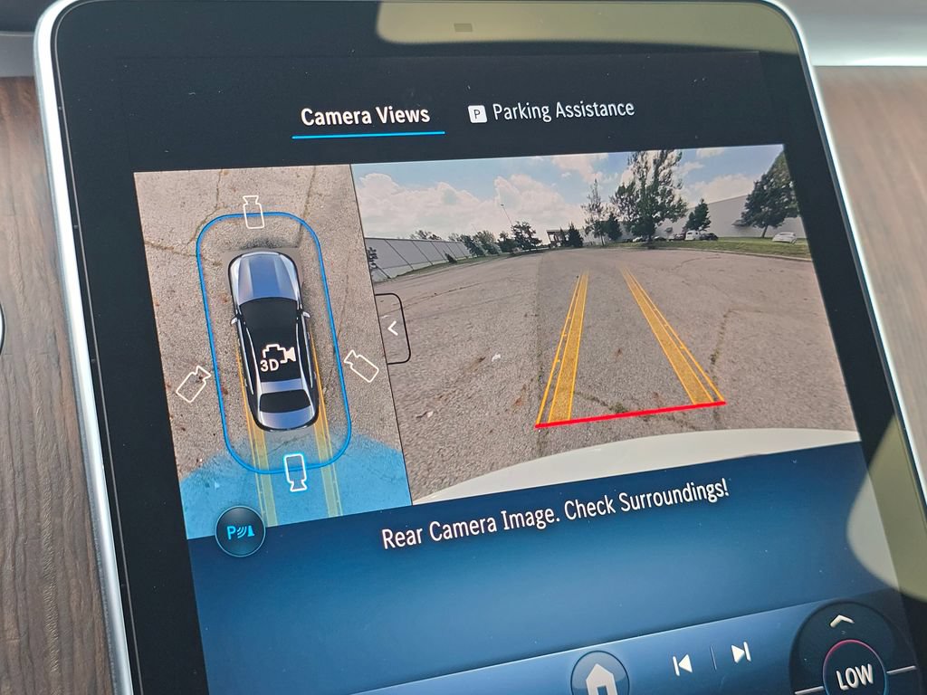 New 2026 Mercedes-Benz C 300 4MATIC Sedan image 32