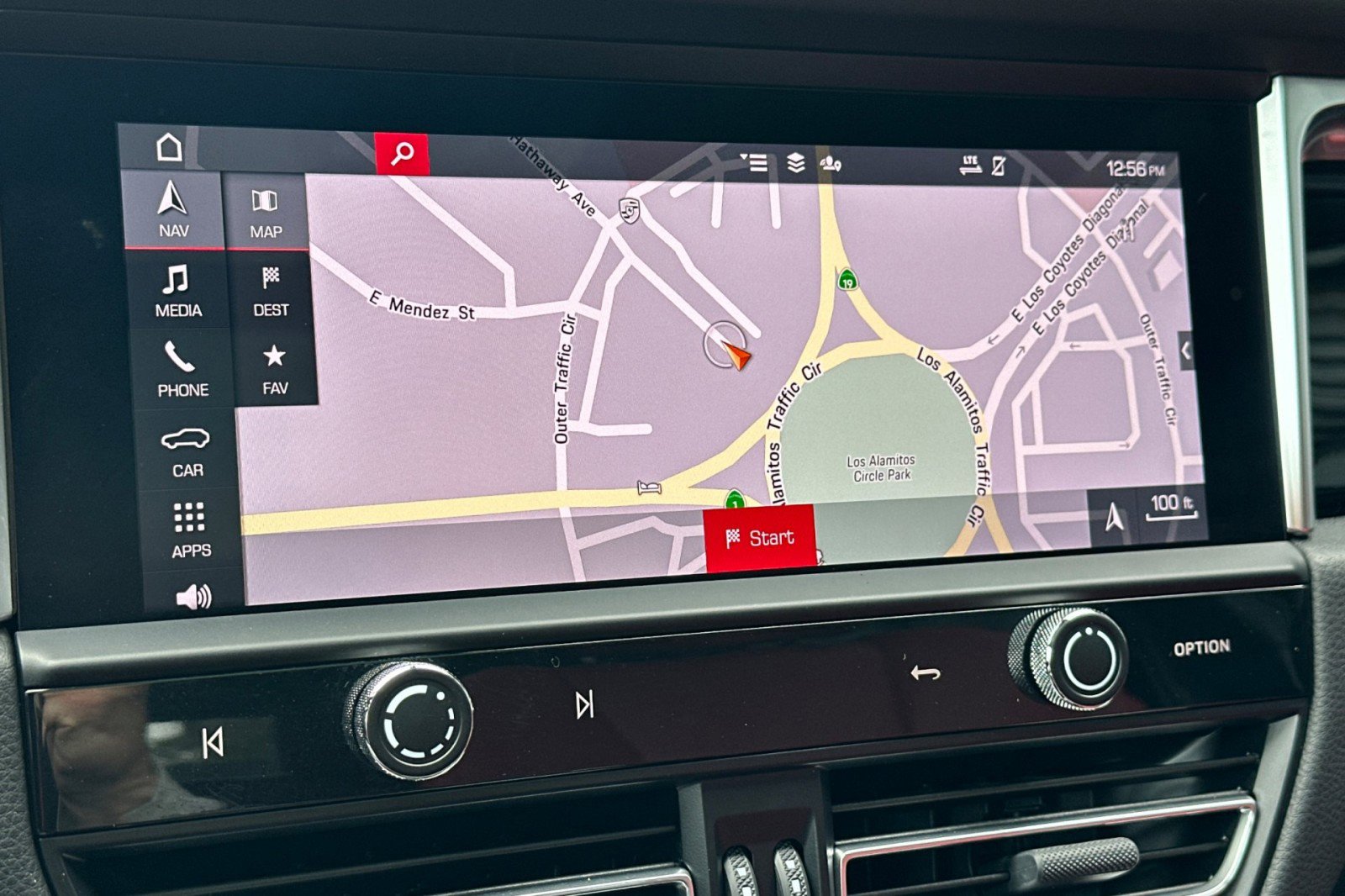 Certified 2024 Porsche Macan S AWD/4WD image 19