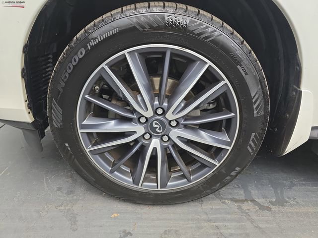 Used 2018 INFINITI QX60 Luxe w/ Deluxe Technology Package image 15