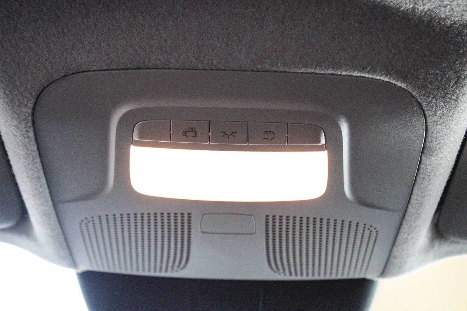 Used 2022 Mercedes-Benz Metris image 16