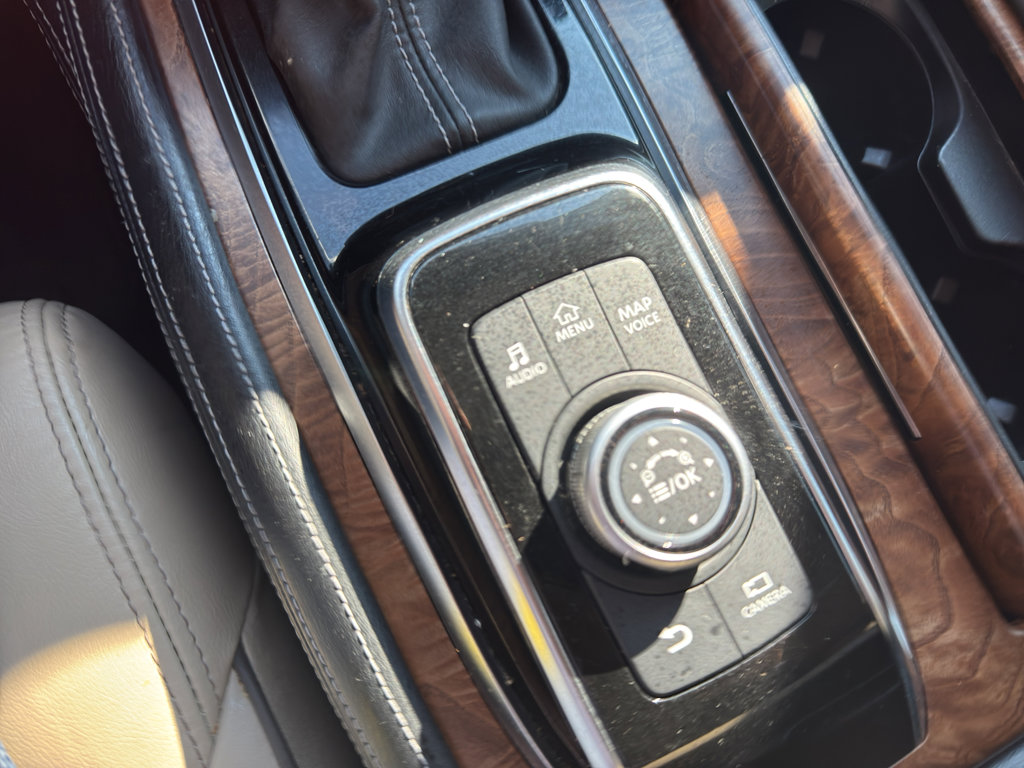Used 2023 Nissan Armada SL w/ Cargo Package image 22